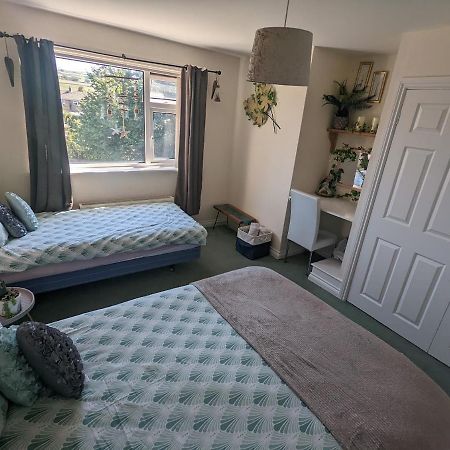 Fieldside View Sleeps 7 Village Near Whitby Sleights Buitenkant foto