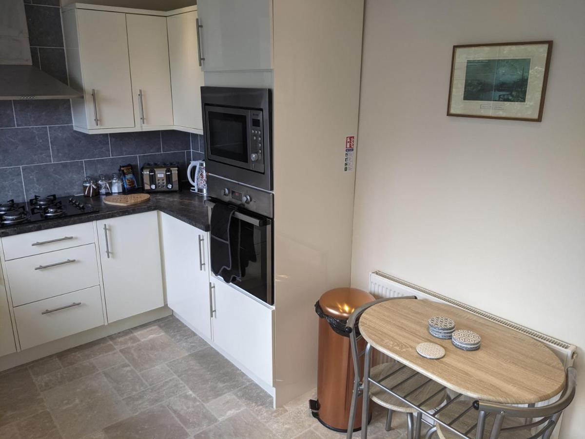 Fieldside View Sleeps 7 Village Near Whitby Sleights Buitenkant foto